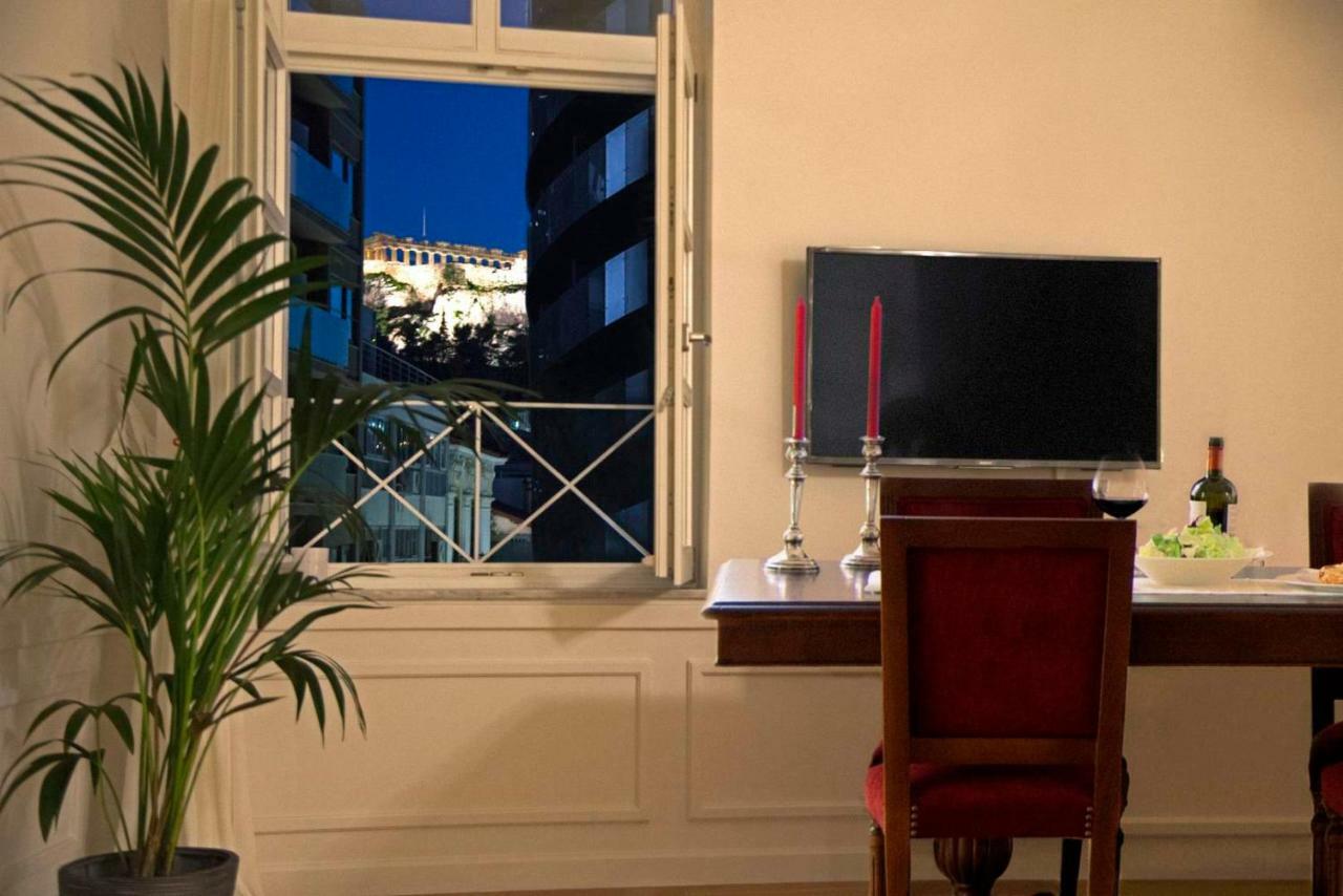 Four Streets Athens - Luxury Suites Apartments In アテネ エクステリア 写真