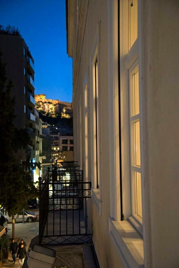 Four Streets Athens - Luxury Suites Apartments In アテネ エクステリア 写真